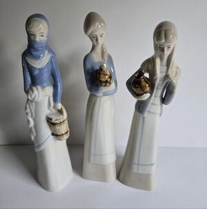 Peasant Porcelain Figurine Lady Figure Vintage Lot